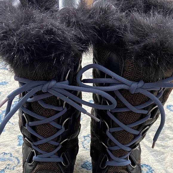 Sorel Tofino II Winter Boots - Picture 5 of 12